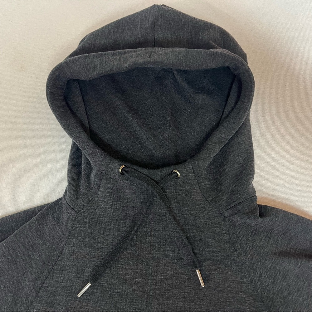 2/$20 Banana Republic Super Soft Grey-Black Hoodie, Kangaroo Pouch - fall weight